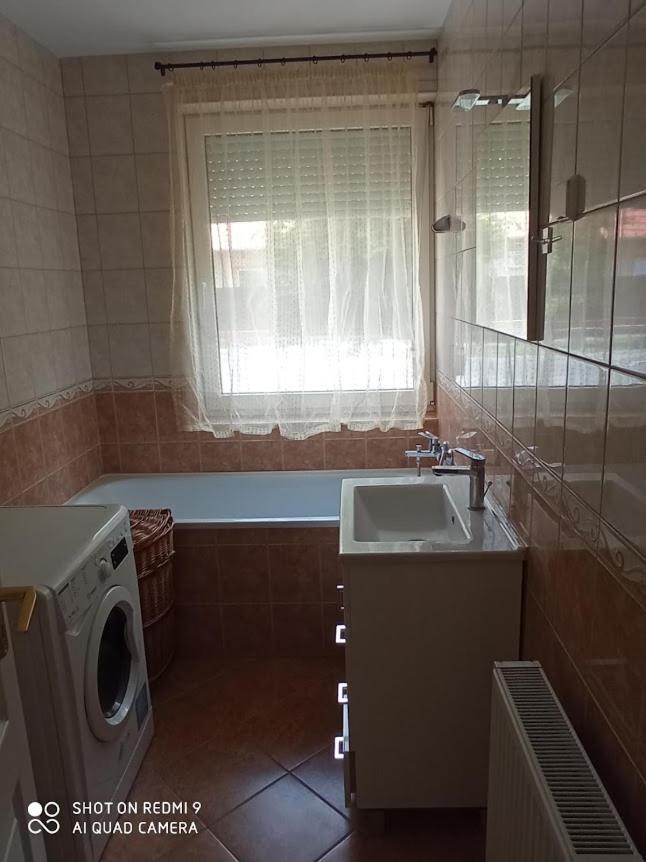 Marta Apartman ไฮจ์ดุสโซบอสโล ภายนอก รูปภาพ