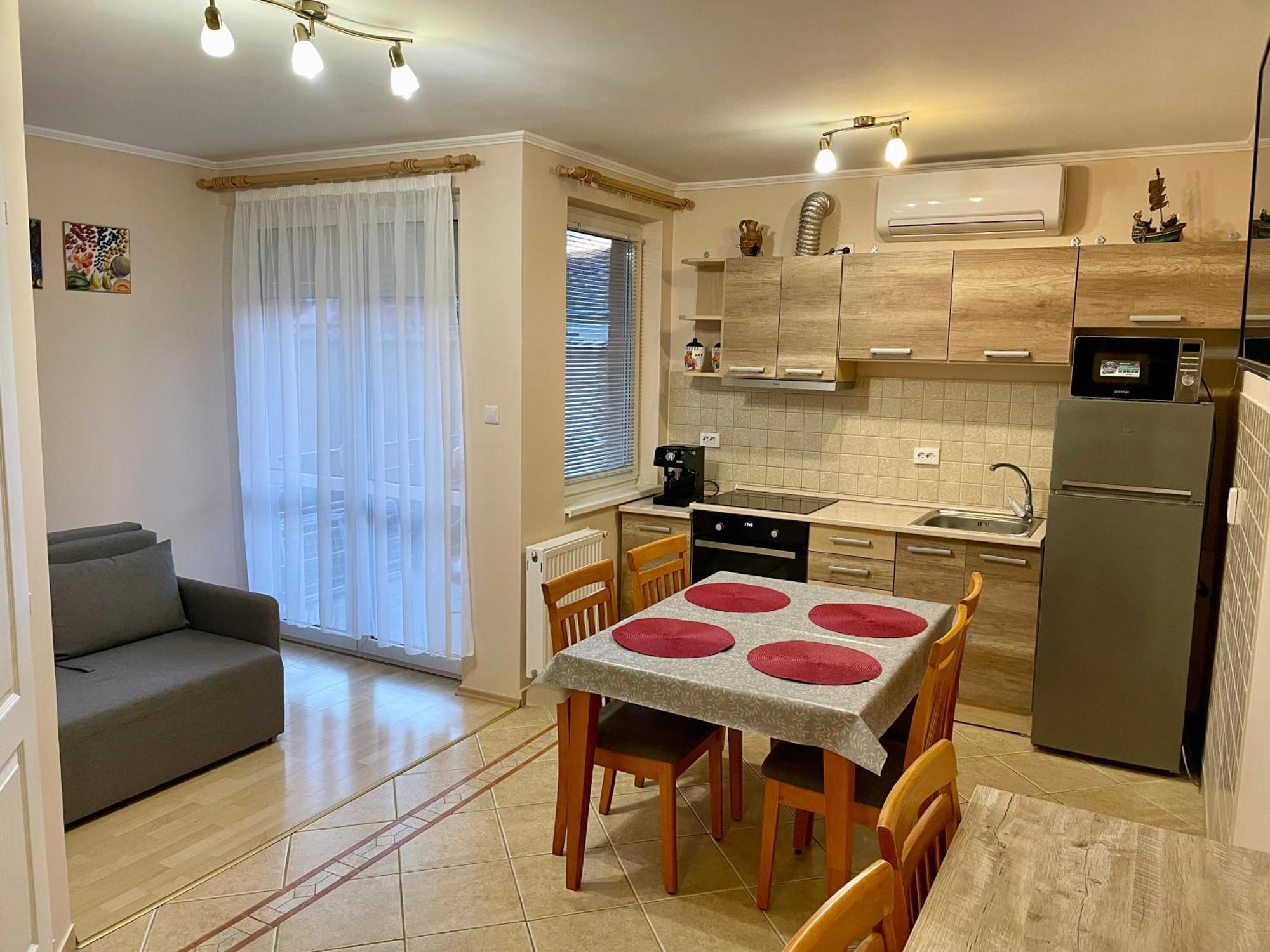 Marta Apartman ไฮจ์ดุสโซบอสโล ภายนอก รูปภาพ